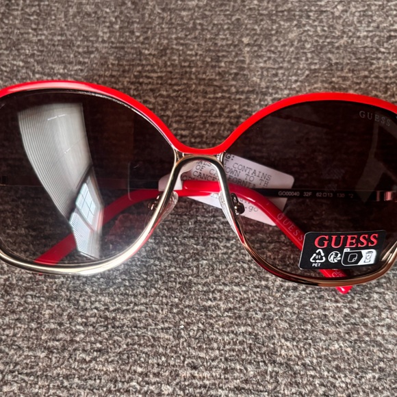 NWT Guess Red and Gold Sunglasses 🕶️ - Picture 7 of 7